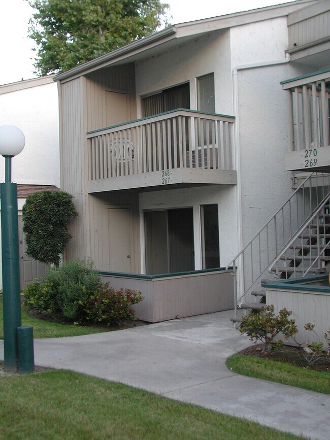 Building Photo - Rancho Mission Villas, 1 Bedroom, 1 Bath, ...