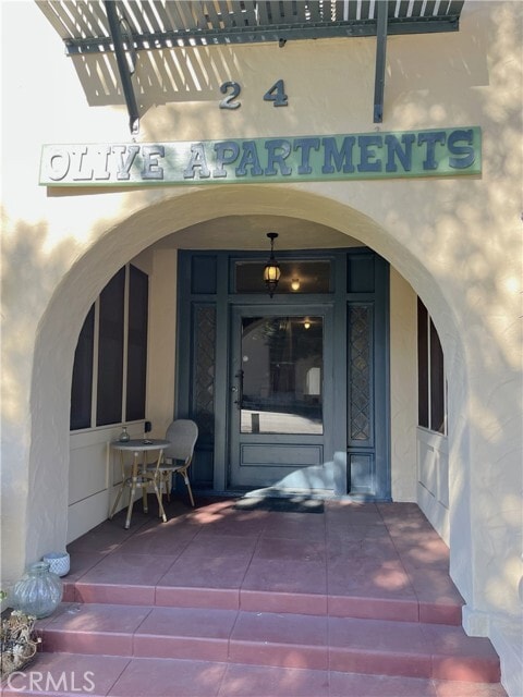 Foto del edificio - 24 W Olive Ave