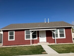 Building Photo - 1637 Osage Ave