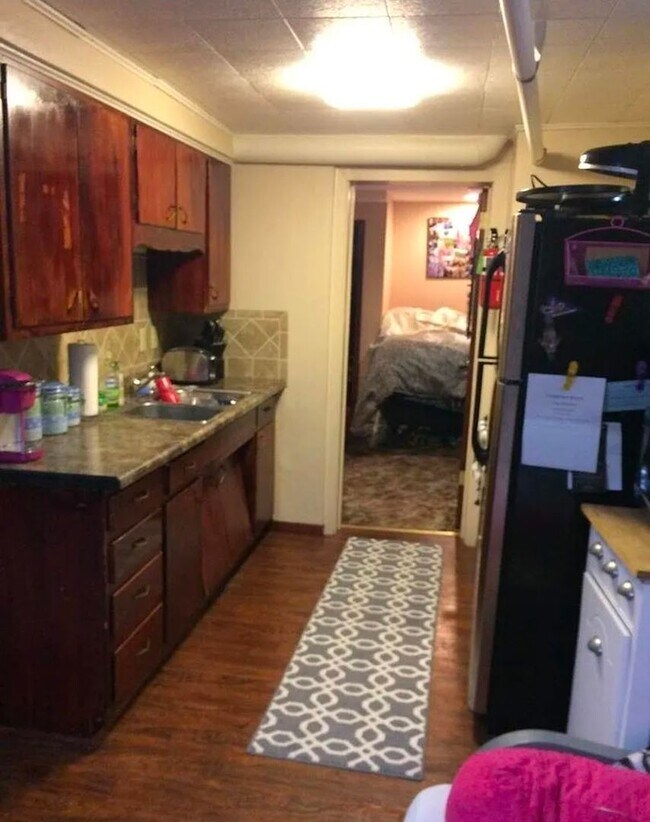 Foto del edificio - Olive St.