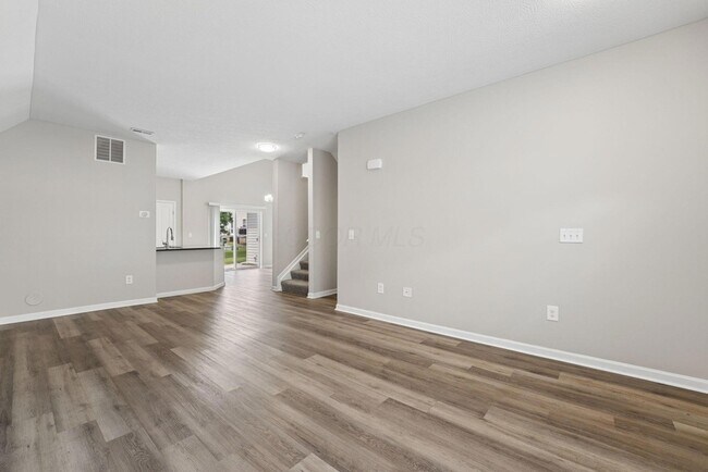 Foto del edificio - 2029 River Rock Way
