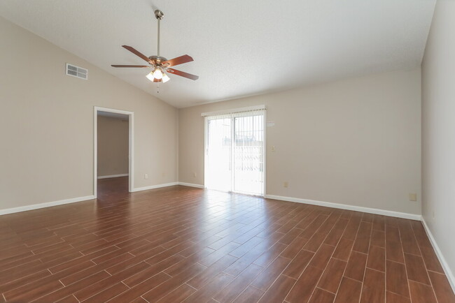 Building Photo - 2851 Tuscarora Trail