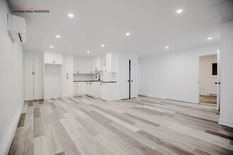 Building Photo - 125 Rue de Vimy