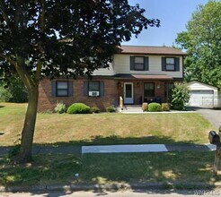 Building Photo - 173 Kaymar Dr