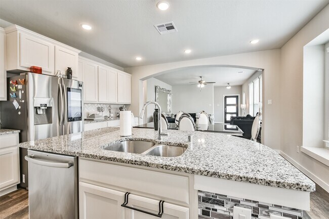 Foto del edificio - 15775 Cairnwell Bend Dr