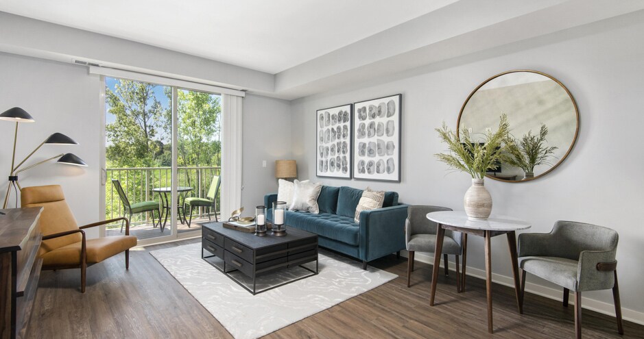 Primary Photo - Deer Park Crossing Apartments