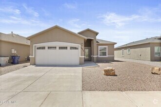 Building Photo - 14916 Tierra Coruna Ave