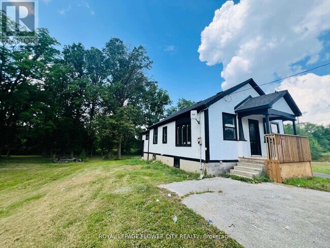Photo du bâtiment - 4509 White Oak Rd