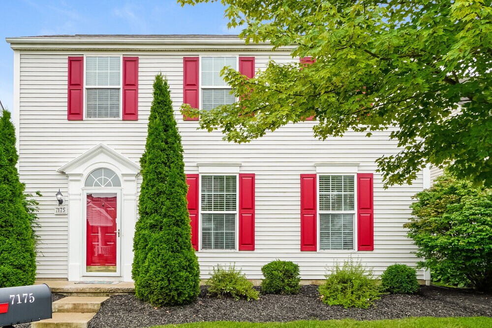 Primary Photo - 7175 Normanton Dr