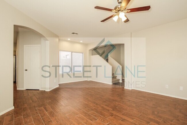 Foto del edificio - REDUCED!