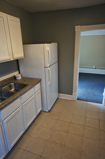 Building Photo - 1906 Jefferson St