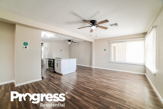 Foto del edificio - 9049 N 2nd Dr
