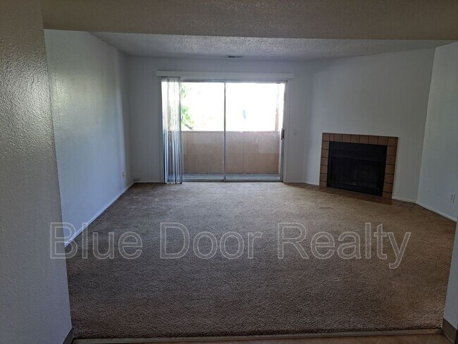 Foto del edificio - 3841 Montgomery Blvd NE