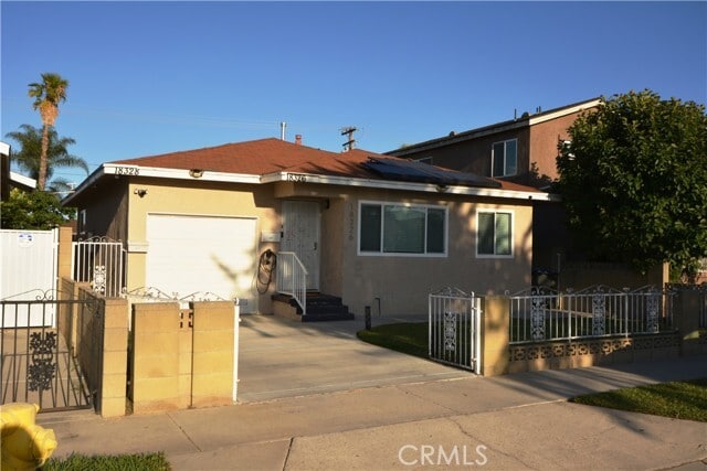 Foto del edificio - 18328 Devlin Ave