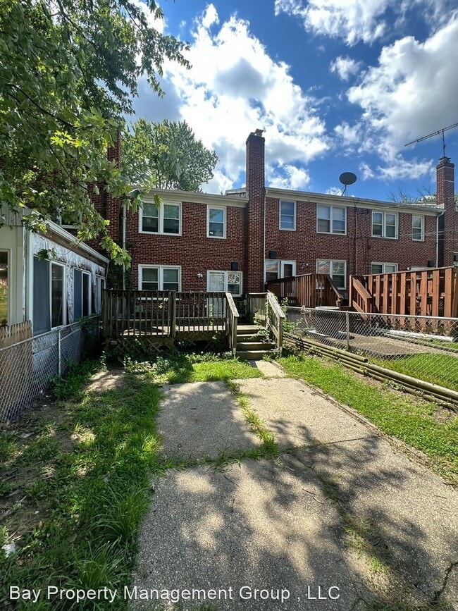 Building Photo - 3 br, 1.5 bath House - 1682 Forest Park Ave