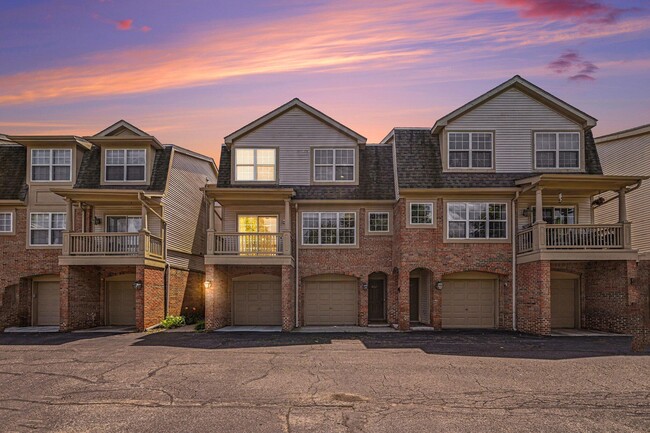 Foto del edificio - 2878 Barclay Wy