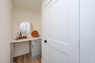 Building Photo - 2905 Nagle St