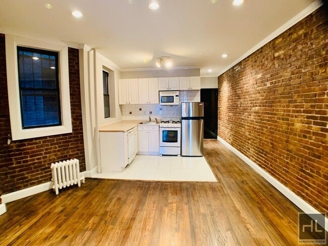 Foto del edificio - Tenth Avenue