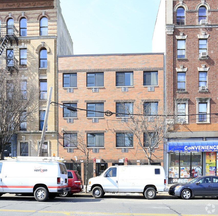 Foto principal - 1319 Prospect Ave