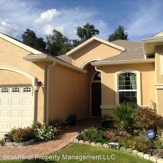 Foto del edificio - 5 br, 3.5 bath House - 8942 SW 73rd Lane