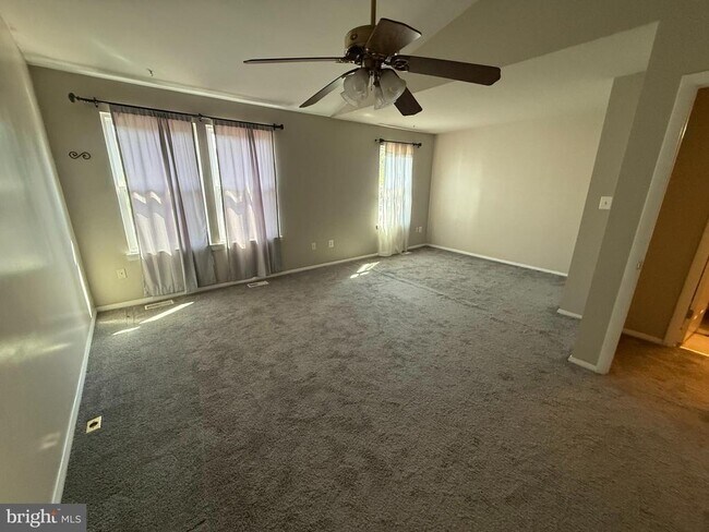 Foto del edificio - 7804 Old Litchfield Ln