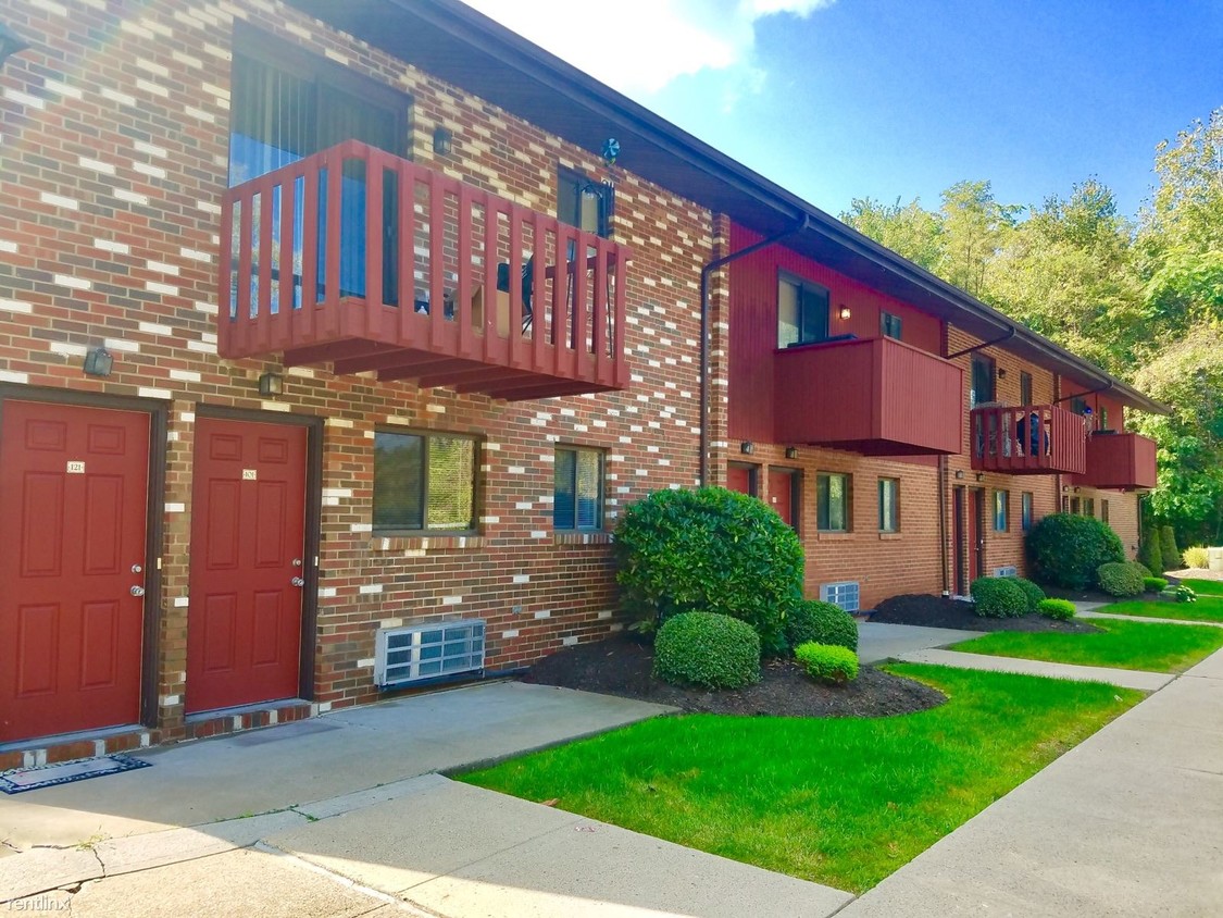 Foto principal - 1343 Hunter Rd