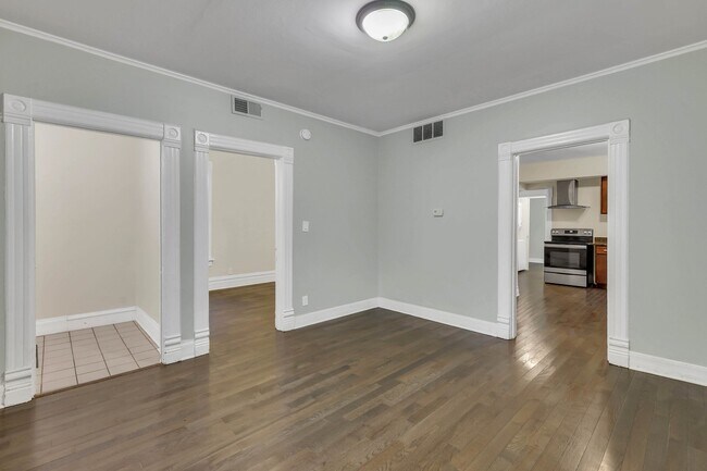 Foto del edificio - 2123 Wesley Ave