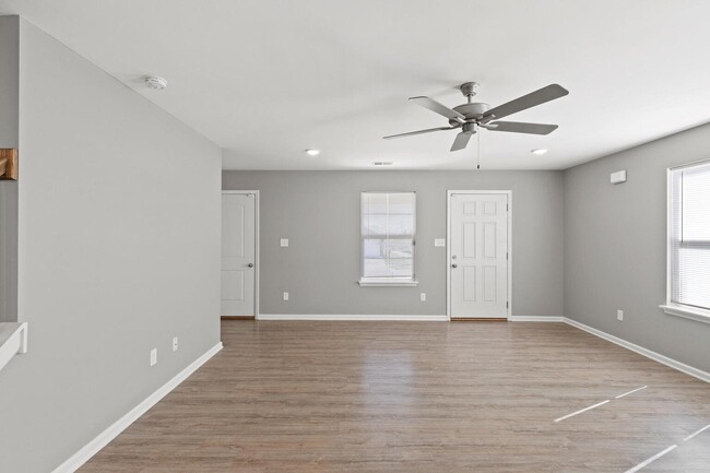 Foto del edificio - 187 Landry Ln