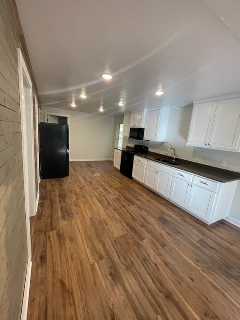 Building Photo - 604 S Montgomery St