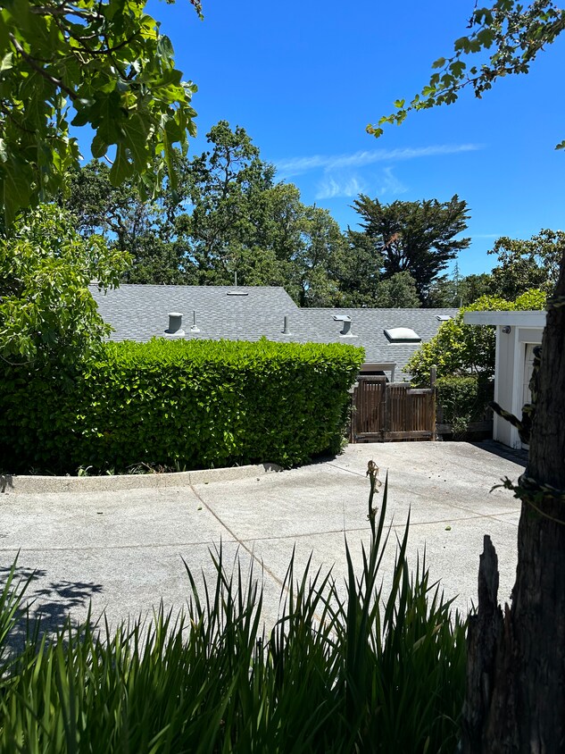 Primary Photo - 72 Quisisana Dr