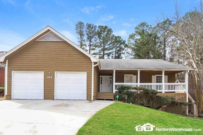 Foto del edificio - Great ranch with wet bar off family room