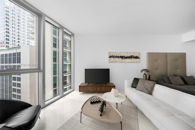 Foto del edificio - 300 Biscayne Blvd Way