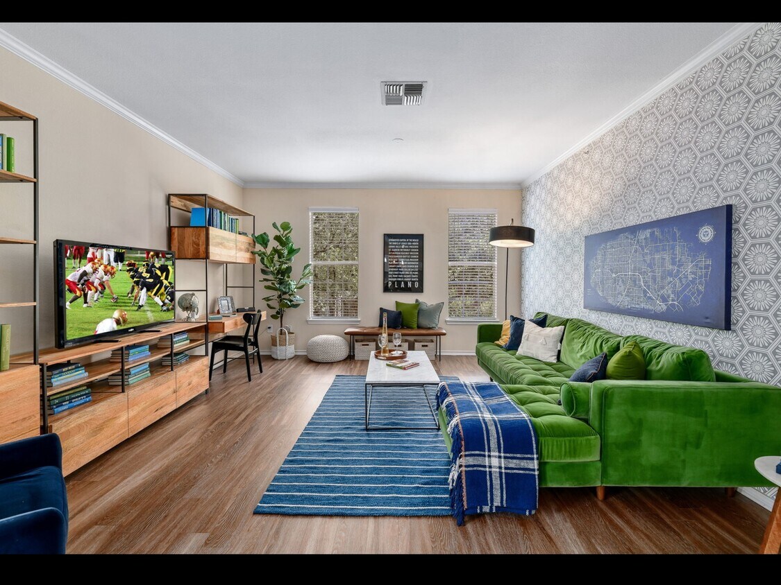 Heritage at Lakeside Apartments in Plano, TX