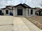 Foto principal - 719 Oleander St