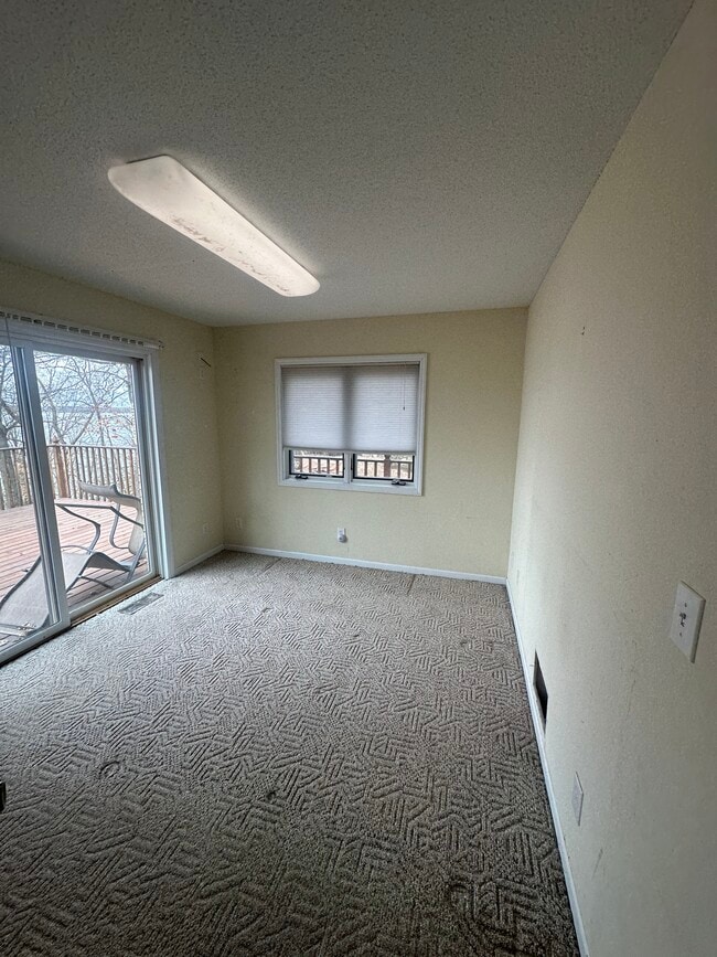 Building Photo - 18038 W Windigo Dr SE