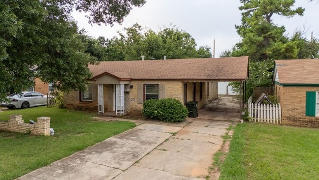 Building Photo - 3 Bedroom Rent to Own Home Available!