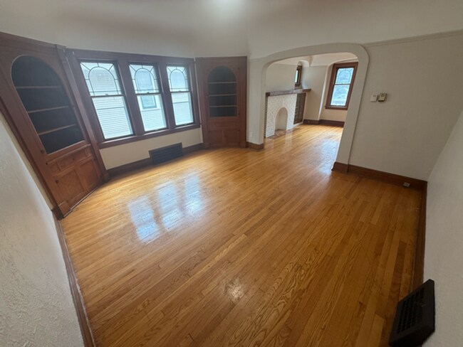Foto del edificio - 2812-2814 N 61st St