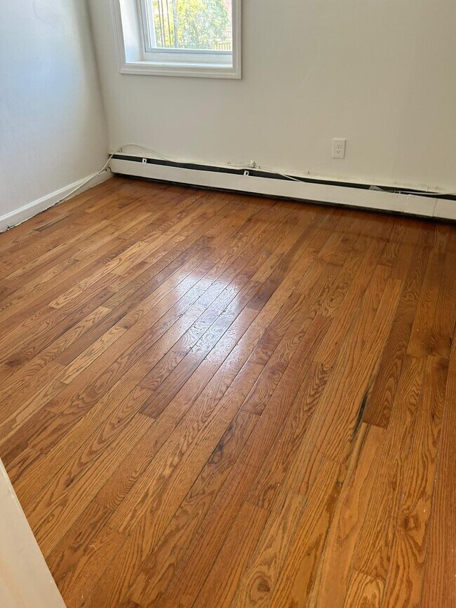 44 Springdale Ave Unit 5, East Orange, NJ 07017 Apartments in East