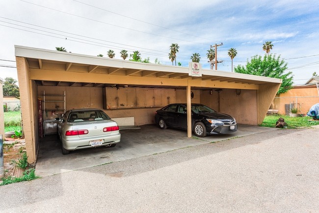 Covered Parking - 832 Farm Dr