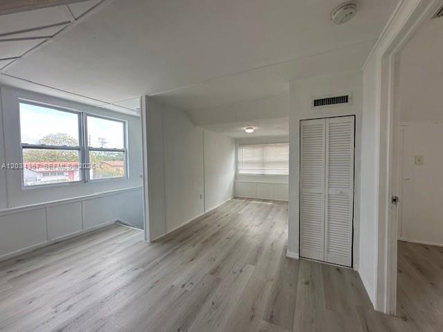 Foto del edificio - 274 E 9th St