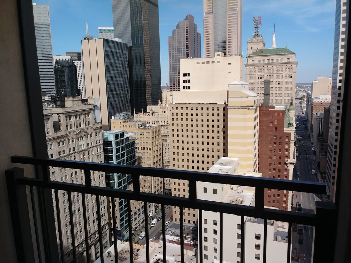 1200 Main St, Dallas, TX 75202 Condo for Rent in Dallas, TX