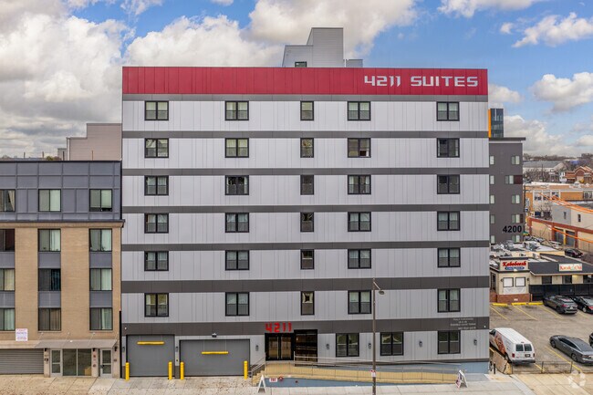 Foto del edificio - 4211 Suites