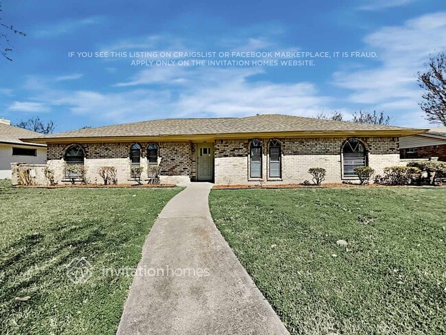 Building Photo - 919 Cypress Dr