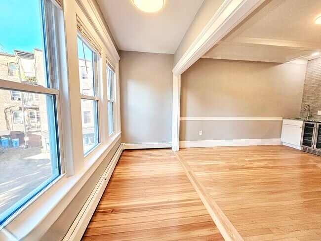 Foto del edificio - 141 Sutherland Rd