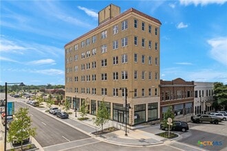 Building Photo - 103 E Central Ave