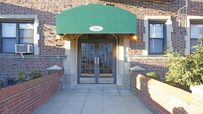 Foto del edificio - 254 92nd St