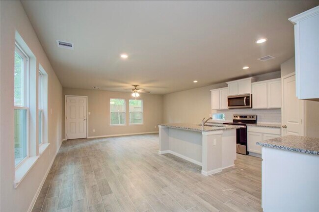 Foto del edificio - 8209 Westcott Rd