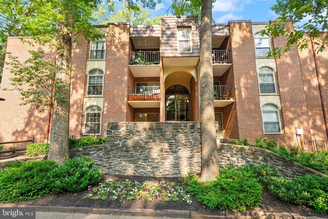 Foto del edificio - 3378 Woodburn Rd