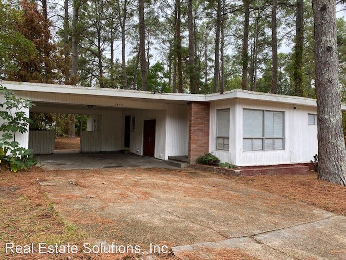 Foto principal - 3 br, 2 bath House - 1455 Brinoy Dr