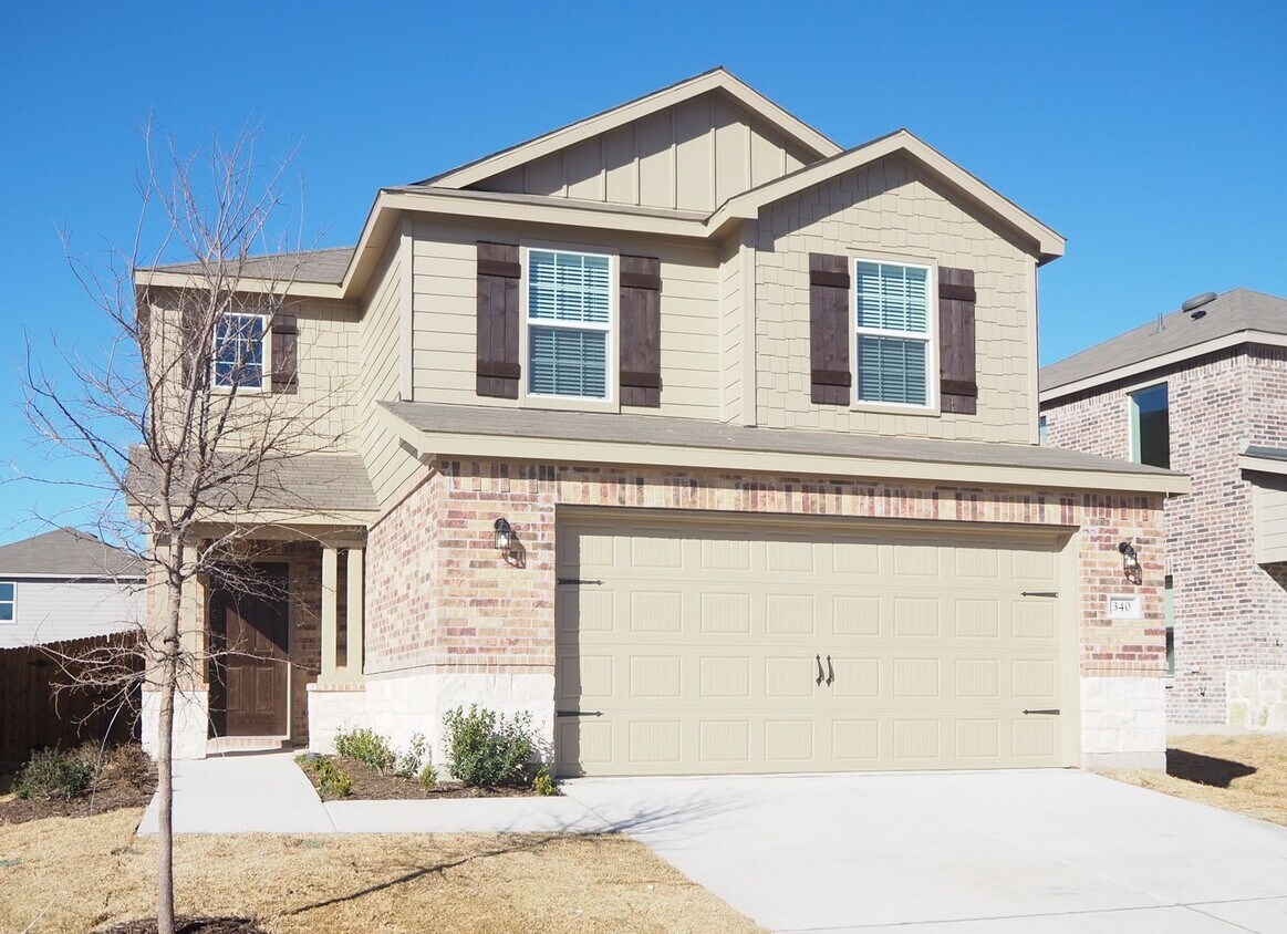 Foto principal - 3 Bed 2.5 Bath Home in Van Alstyne 50% OFF...